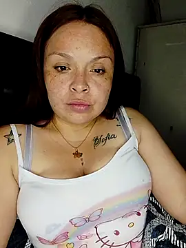 Snapshot of Lina19_93 chatting on April 2026 02:16:01 AM Lina19 93 online show from April 2026 02:16:01 AM