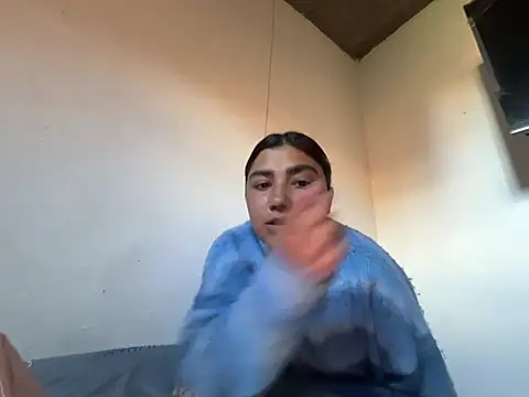 Snapshot of lucyheart_8 chatting on June 2026 09:23:01 PM lucyheart 8 online show from June 2026 09:23:01 PM