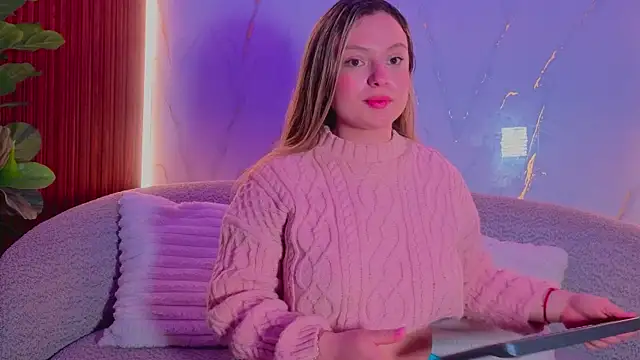 giigii hadidd online show from April 2026 12:17:01 AM