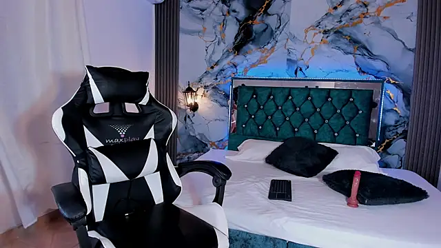 alisha desire online show from April 2026 07:08:02 PM