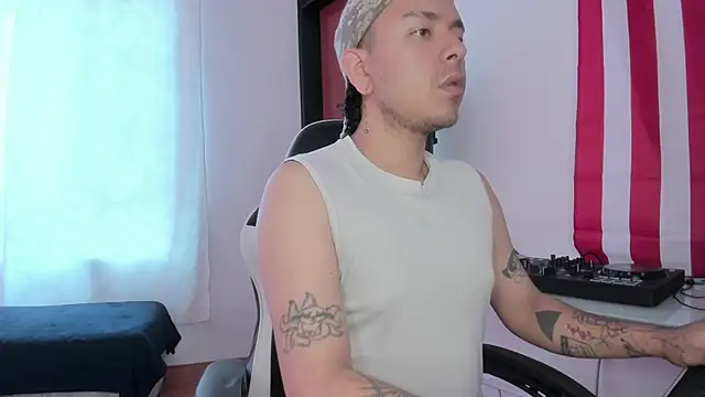 alexmontesco online show from April 2026 04:21:01 PM