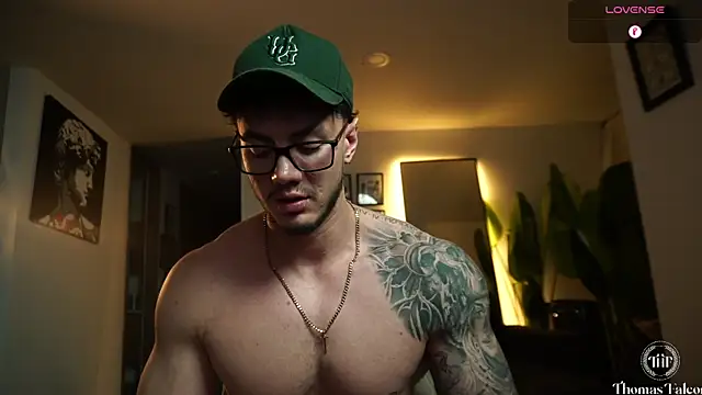 Thomas Falcon1 online show from April 2026 12:26:02 AM