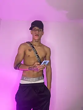 sintabusexo01 online show from April 2026 11:10:02 PM