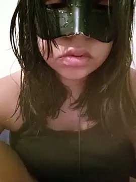Snapshot of MorriganRosee chatting on May 2026 03:50:01 AM MorriganRosee online show from May 2026 03:50:01 AM