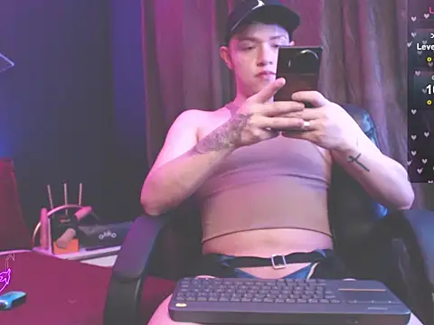 kyle jordanx online show from April 2026 02:18:02 AM