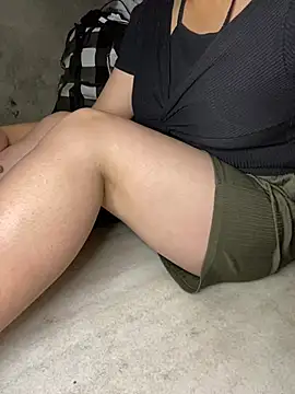 MisuSmile online show from April 2026 01:51:01 PM