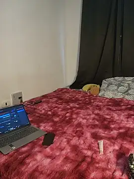 NefertitiXO online show from April 2026 11:26:01 AM