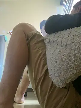 Dirty deepthroat18 online show from April 2026 12:43:01 PM