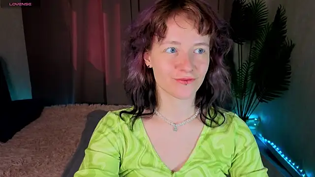 Ricki Bloom online show from April 2026 09:14:01 AM