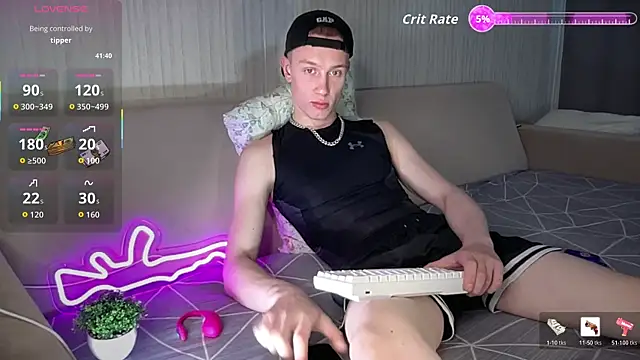 Snapshot of Travis_Gracile chatting on July 2026 09:43:01 AM Travis Gracile online show from July 2026 09:43:01 AM