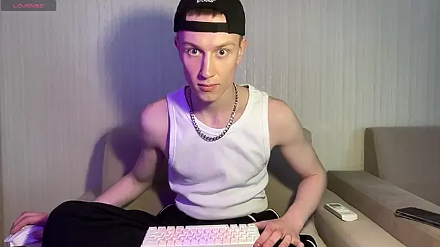 Travis Gracile online show from May 2026 10:29:01 AM