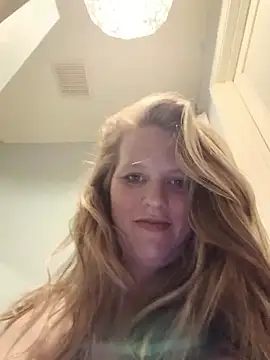 BOUNCYdddBRE online show from May 2026 12:00:01 PM