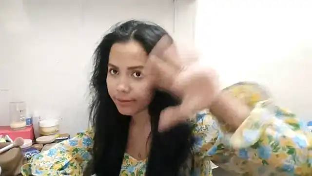 LiliyanaS online show from April 2026 07:45:01 AM