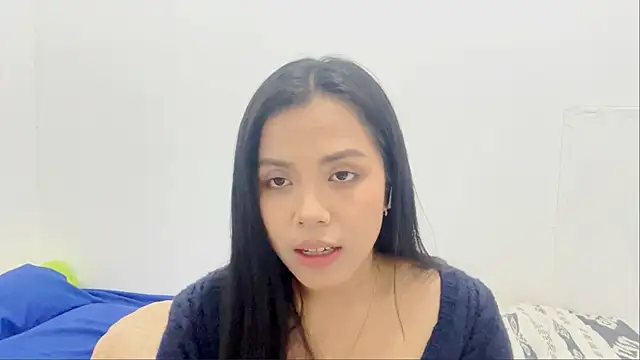 LiliyanaS online show from May 2026 06:11:01 AM
