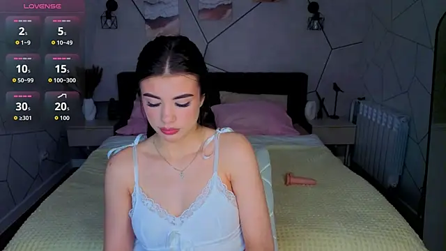 Snapshot of Alisha_Blakee chatting on June 2026 04:56:01 PM Alisha Blakee online show from June 2026 04:56:01 PM