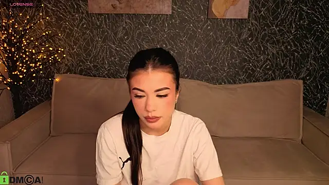 Alisha Blakee online show from May 2026 12:46:02 AM
