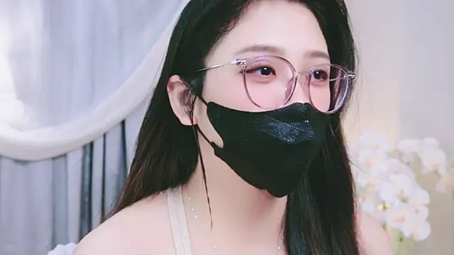 Chan Chann online show from May 2026 01:37:07 AM