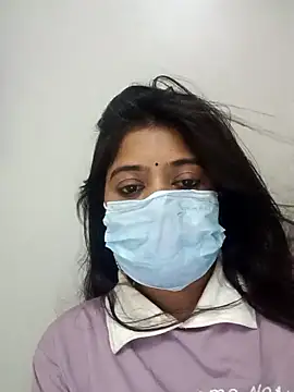 Snapshot of dearmona00 chatting on May 2026 07:47:02 PM dearmona00 online show from May 2026 07:47:02 PM