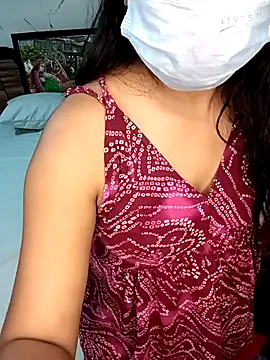 Snapshot of dearmona00 chatting on June 2026 04:57:01 PM dearmona00 online show from June 2026 04:57:01 PM