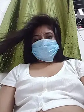 dearmona00 online show from May 2026 08:39:01 PM