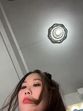 xiaoxiao 02 online show from April 2026 03:44:02 AM