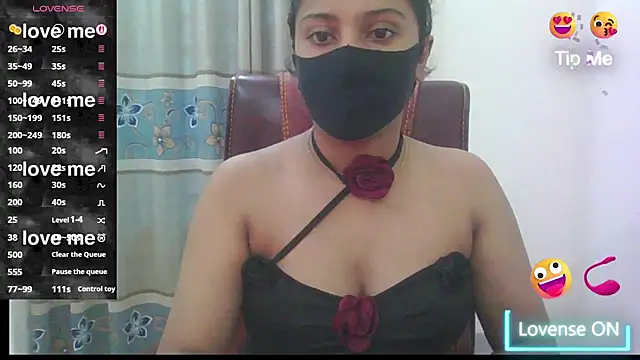 Snapshot of zareen_approach chatting on July 2026 11:31:01 AM zareen approach online show from July 2026 11:31:01 AM
