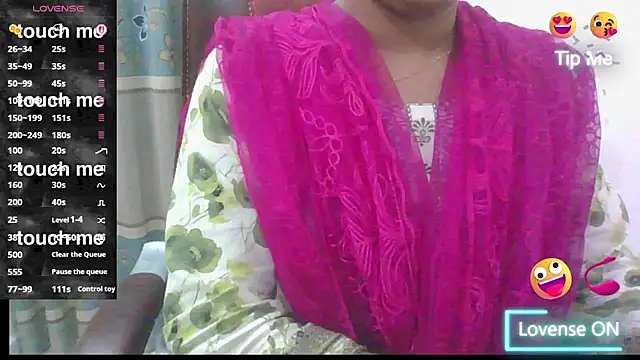 Snapshot of zareen_approach chatting on July 2026 03:34:02 PM zareen approach online show from July 2026 03:34:02 PM