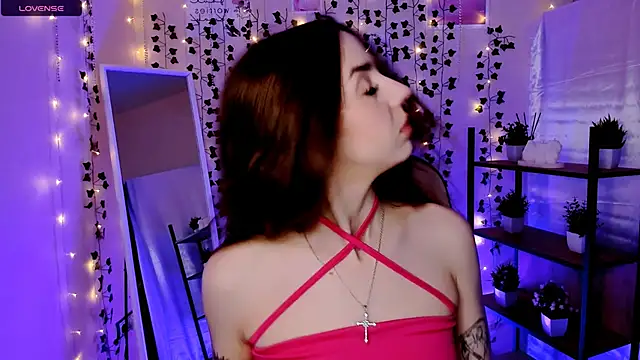 CharliGrace  online show from May 2026 07:12:01 AM