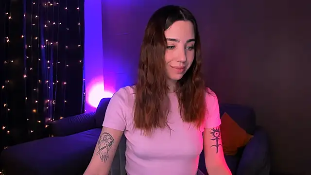 CharliGrace  online show from April 2026 08:15:02 AM