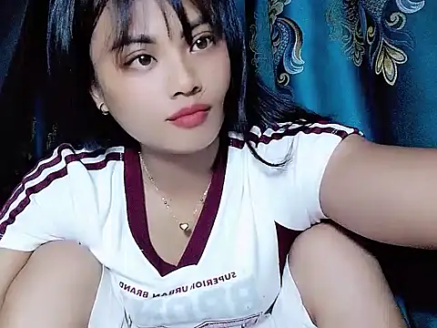 Bella86 online show from April 2026 08:21:01 PM