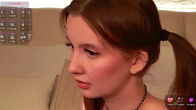 Molly  Quinn online show from April 2026 05:40:01 PM