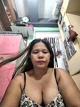 FILIPINAPUSSYPINAY online show from May 2026 01:39:02 PM