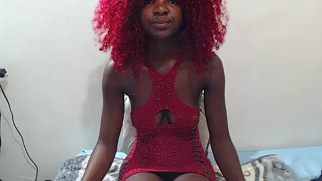 Snapshot of PetiteEbonyBabe_ chatting on June 2026 04:50:01 AM PetiteEbonyBabe online show from June 2026 04:50:01 AM
