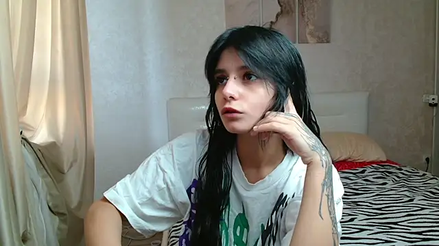 Snapshot of The_Slutty_Fox chatting on July 2026 12:34:02 PM The Slutty Fox online show from July 2026 12:34:02 PM