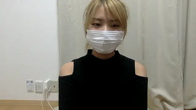  Misa misako  online show from April 2026 11:35:02 AM