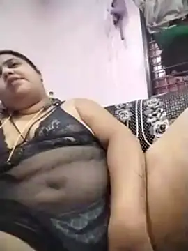 hotsilk21 online show from June 2026 07:11:01 PM