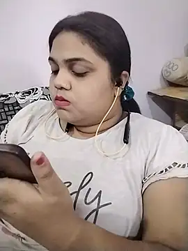 hotsilk21 online show from June 2026 08:04:02 AM