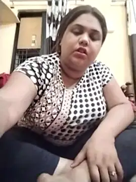 hotsilk21 online show from May 2026 05:09:01 PM