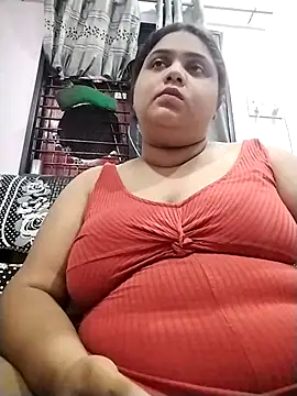 hotsilk21 online show from May 2026 06:05:01 PM
