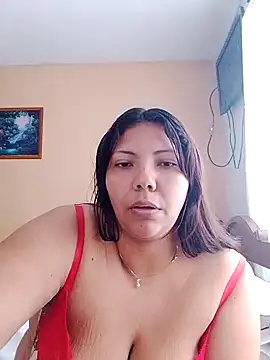 Izel  online show from April 2026 07:06:02 PM