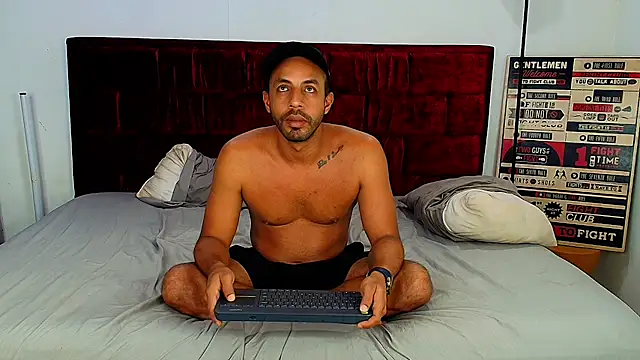 Snapshot of Habibis_club chatting on July 2026 11:00:01 PM Habibis club online show from July 2026 11:00:01 PM