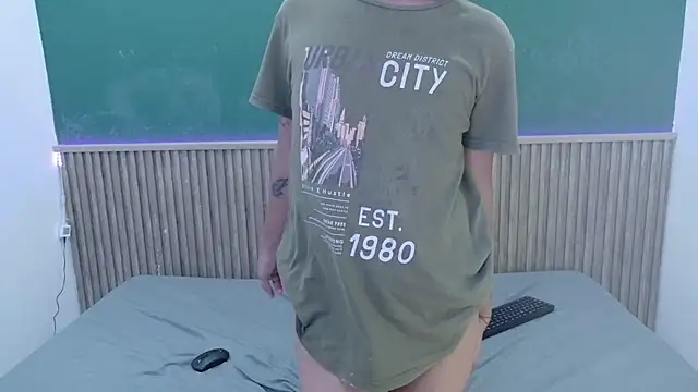 isabellakath online show from April 2026 12:52:01 PM