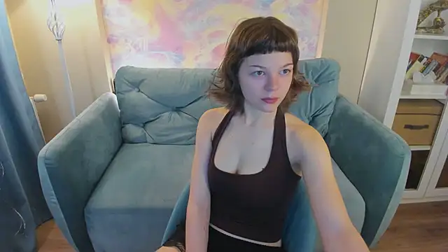 Snapshot of kira_naughtly chatting on April 2026 01:45:02 PM kira naughtly online show from April 2026 01:45:02 PM