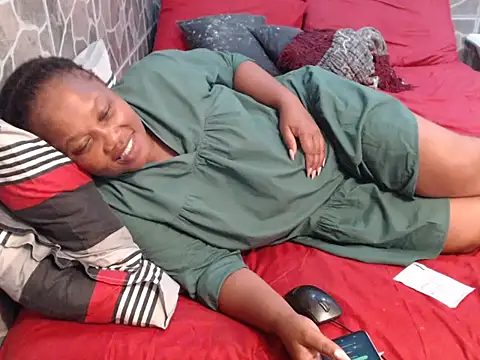 PRETTYFACExx online show from April 2026 04:58:02 PM