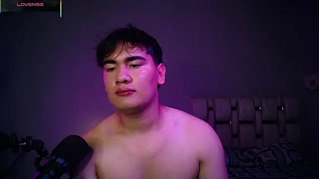 Andruetxx online show from April 2026 08:47:02 PM