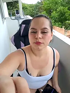 Snapshot of Sarita_21 chatting on April 2026 06:48:02 PM Sarita 21 online show from April 2026 06:48:02 PM