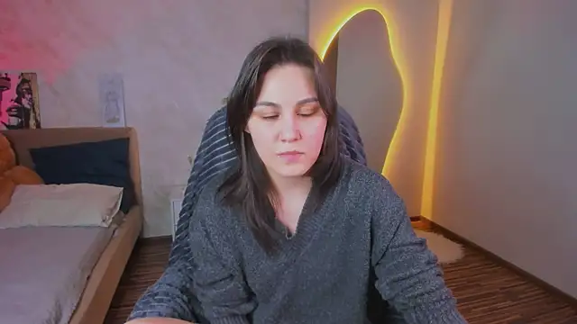 www Lily online show from April 2026 01:26:01 PM