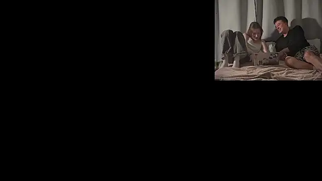 Snapshot of oakpatch chatting on April 2026 04:58:02 PM oakpatch online show from April 2026 04:58:02 PM