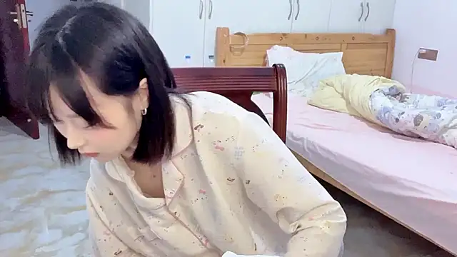 Snapshot of Kaixin-baobao chatting on April 2026 01:03:01 PM Kaixin-baobao online show from April 2026 01:03:01 PM