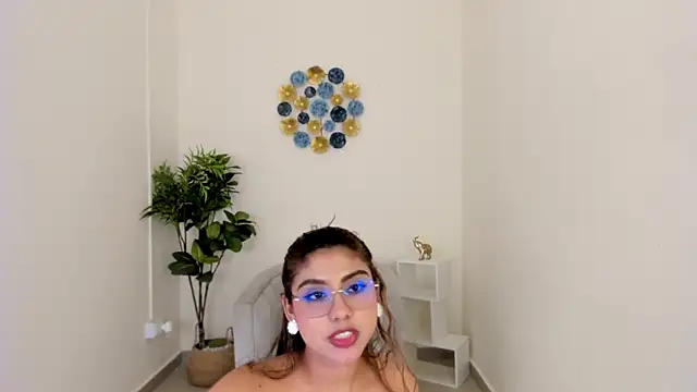 Mallory Lee online show from May 2026 06:09:01 PM
